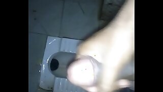 Indian boy do hand job &amp_ come out So much cum