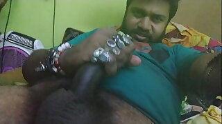 Black man strips showing to Milf !