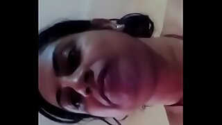 cute aunty take nude selfie and send to her lover