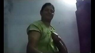 South Indian aunty Juicy hand job