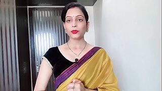 Indian Bhabhi in saree Looking Sexy Hindi Audio