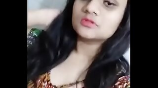 सेक्सी भाभी अनिता ने अपने बॉयफ्रेंड को बाथरूम में जाकर अपनी ज़न्नत के दर्शन कराये
