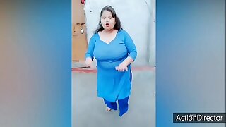 Desi big boobs bhabhi