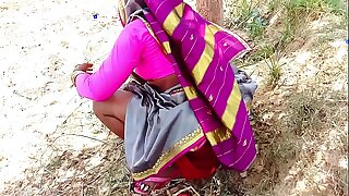 किसी ने मेरी सास को खेत मे चोद दिया विडियो हुआ वायरल